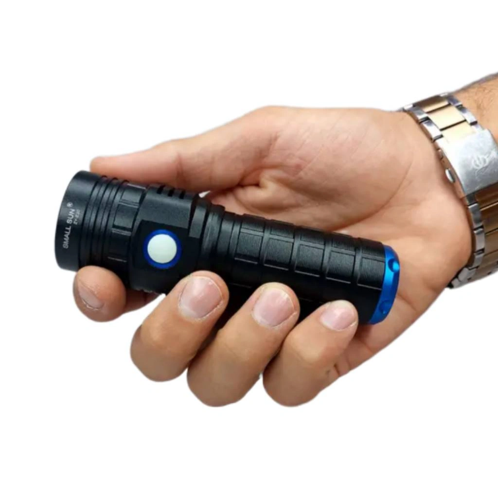 چراغ قوه دستی اسمال سان مدل ZY-E20 با نور LED و شدت ۲۰۰ لومن